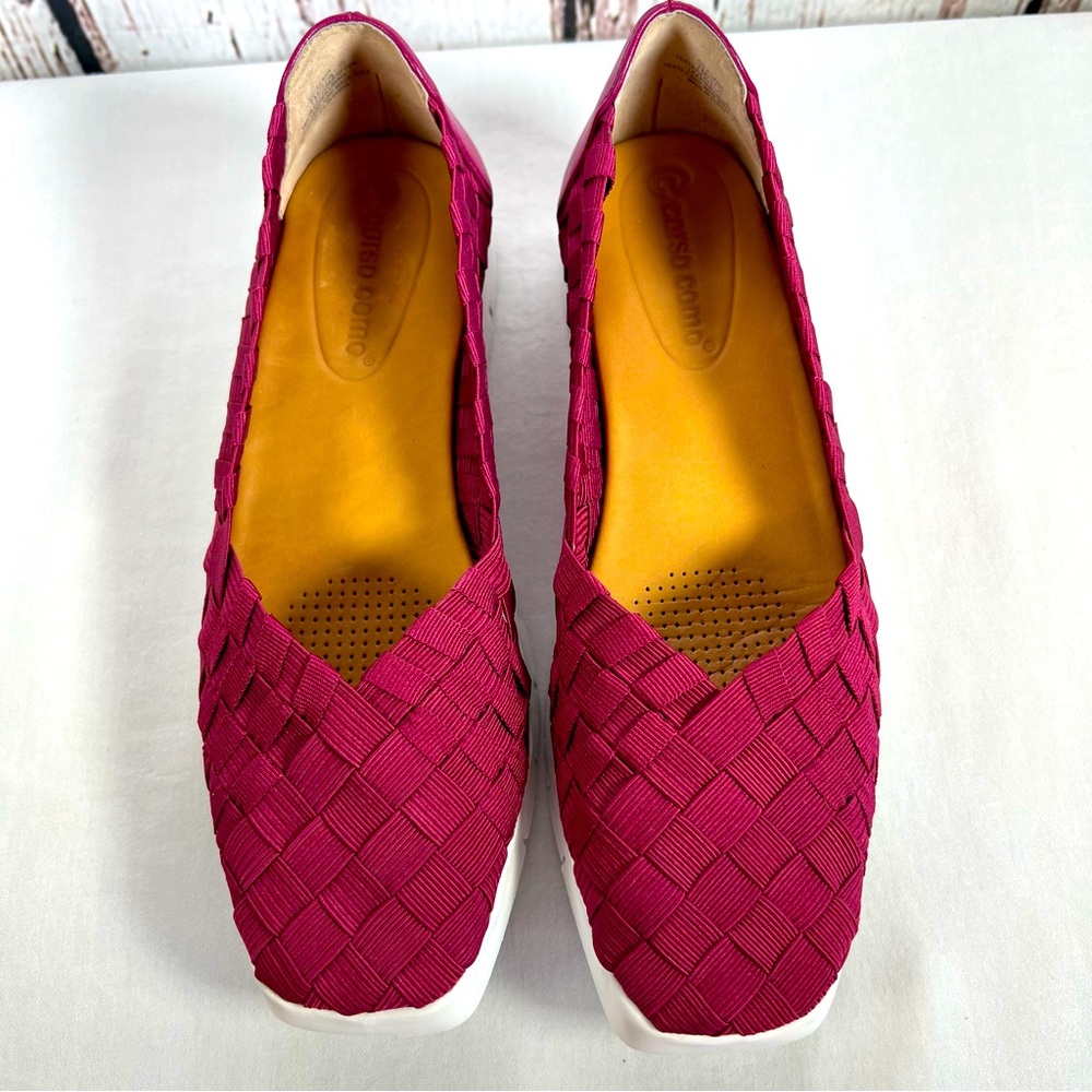 CORSO COMO Illana Wedge Woven Stretch Slip On Shoes Acai Berry Sneakers Size 7